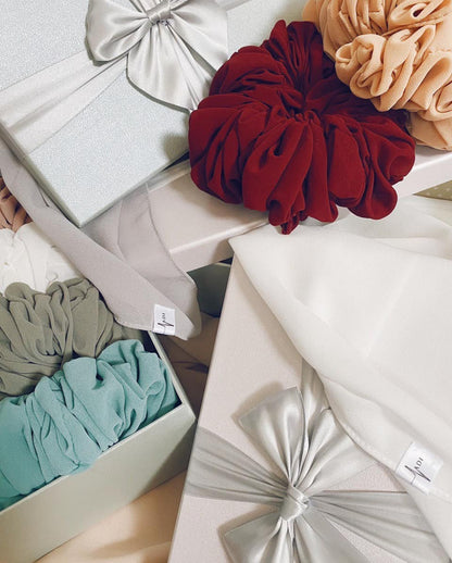 Nadi Scrunchy Set
