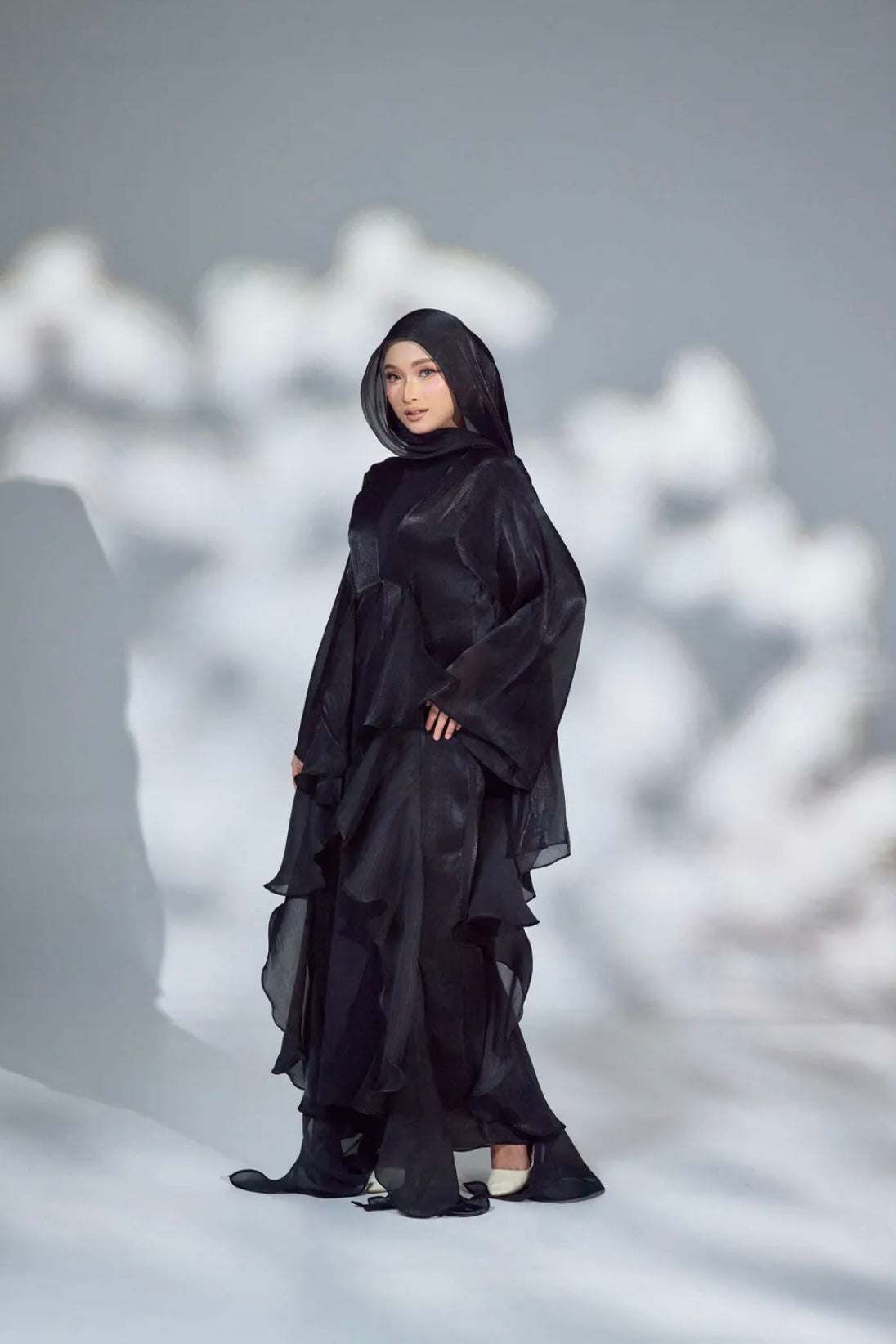Yumna Abaya